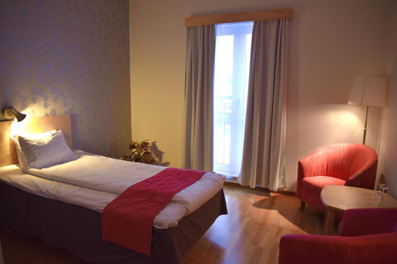 Hotell Arjaeng Exterior photo